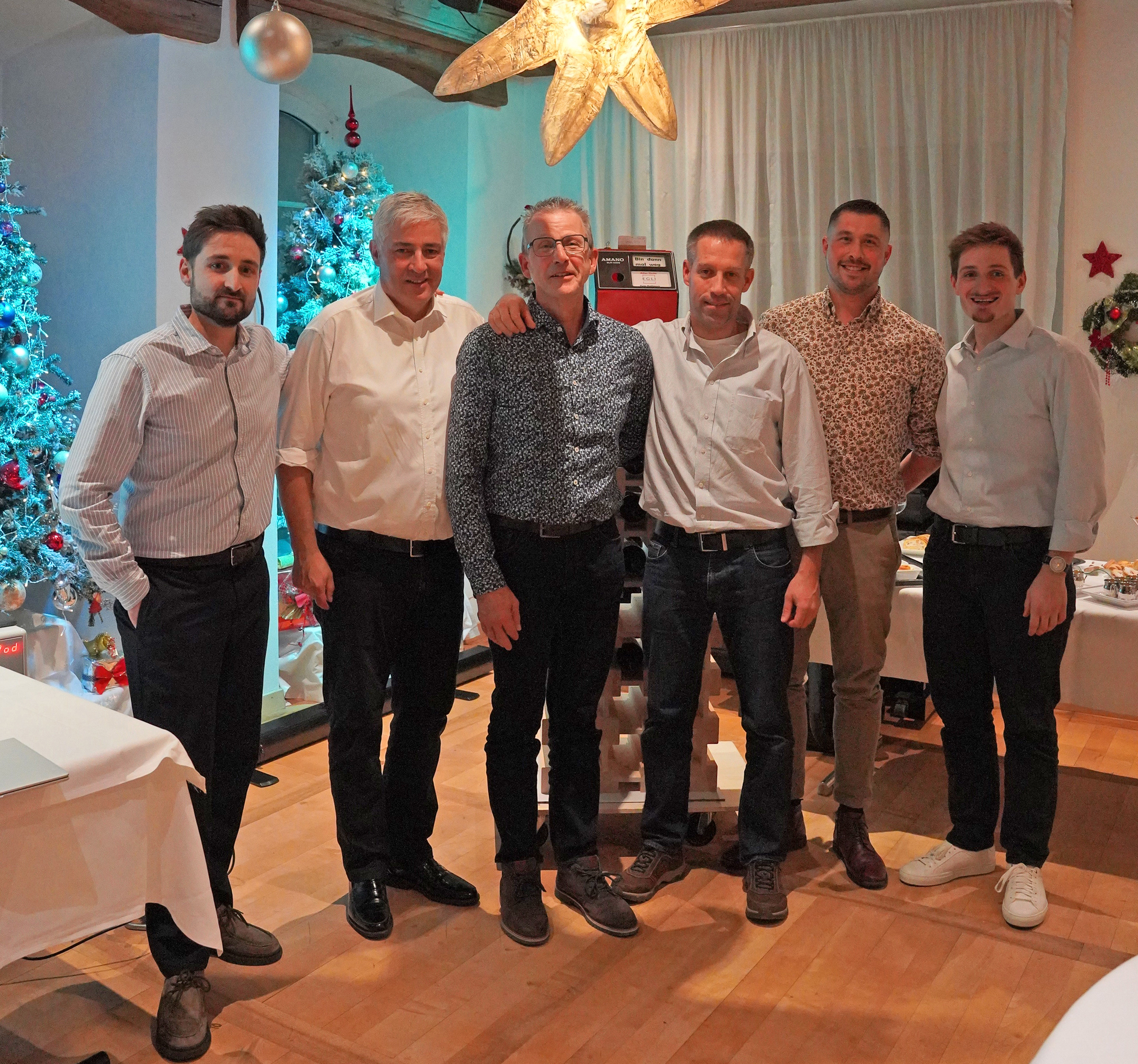 Weihnachtsessen 2025 im Restaurant Herlisberg & Pensionierung von Stefan Burri